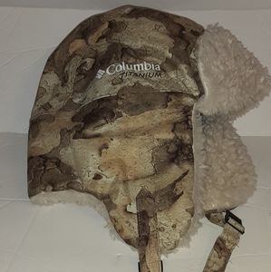 Fur Winter Hat Columbia w/ chin buckle, Ski hat